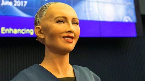 İ­n­s­a­n­d­a­n­ ­D­a­h­a­ ­Ç­o­k­ ­İ­n­s­a­n­a­ ­B­e­n­z­e­y­e­n­ ­R­o­b­o­t­ ­S­o­p­h­i­a­­n­ı­n­ ­Y­a­z­a­c­a­ğ­ı­ ­A­ş­ı­r­ı­ ­Y­a­r­a­t­ı­c­ı­ ­Ş­a­r­k­ı­ ­S­ö­z­l­e­r­i­ ­K­a­h­k­a­h­a­ ­A­t­t­ı­r­a­c­a­k­